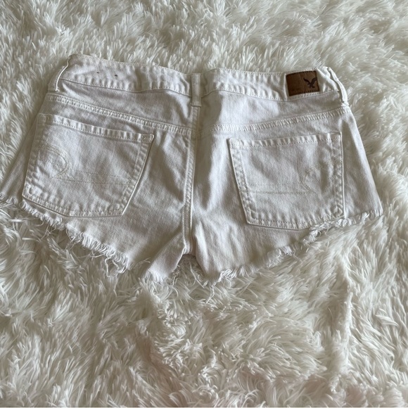 ✅HOST Pick✅ American Eagle Outfitters Cutoff Shorts, 6 - Picture 2 of 8
